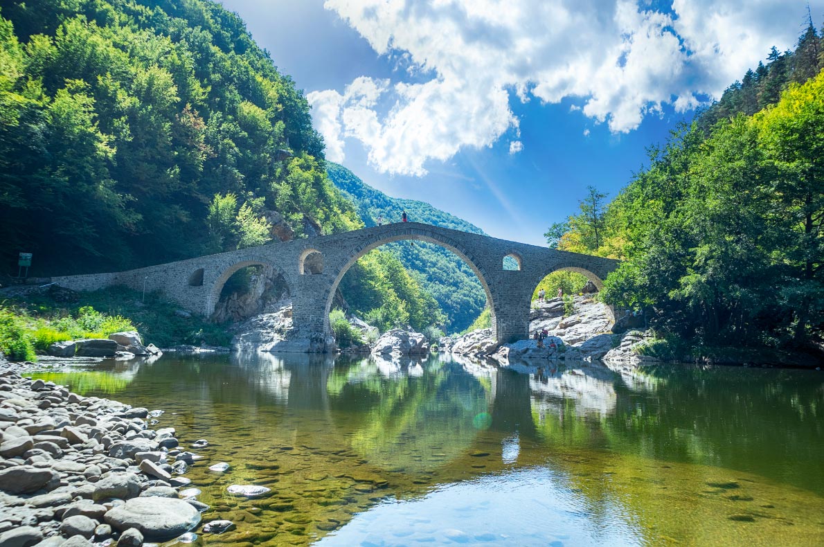 Best things to do in Bulgaria - Devil's Bridge - Dyavolski Most