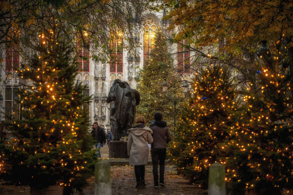 Best Christmas Markets in Europe - Bruges Christmas Market Copyright © Jan Darthet - Toerisme Brugge - European Best Destinations 