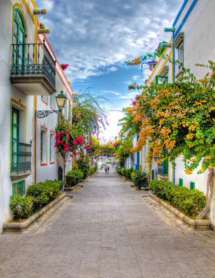 Puerto de Mogan copyright Rolf E. Staerk