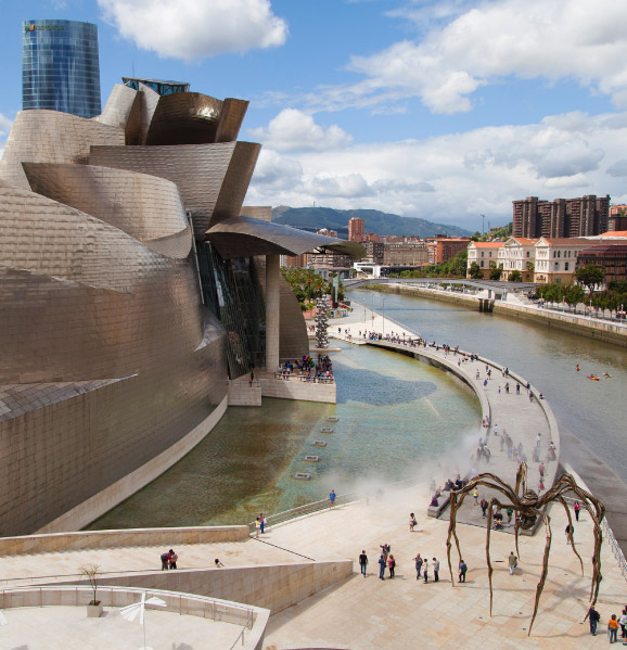 Tourism-in-Bibao-Spain